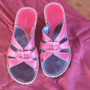 Women's leather sandal